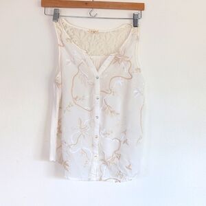 Embroidered Top with lace